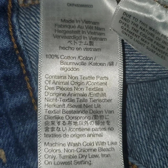 Madewell Relaxed Raw Hem Jean Shorts Size 33 - Picture 11 of 16